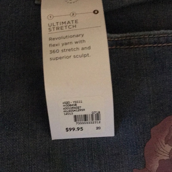 Ultimate Stretch Jeans revolutionary flex yarn - Picture 5 of 7